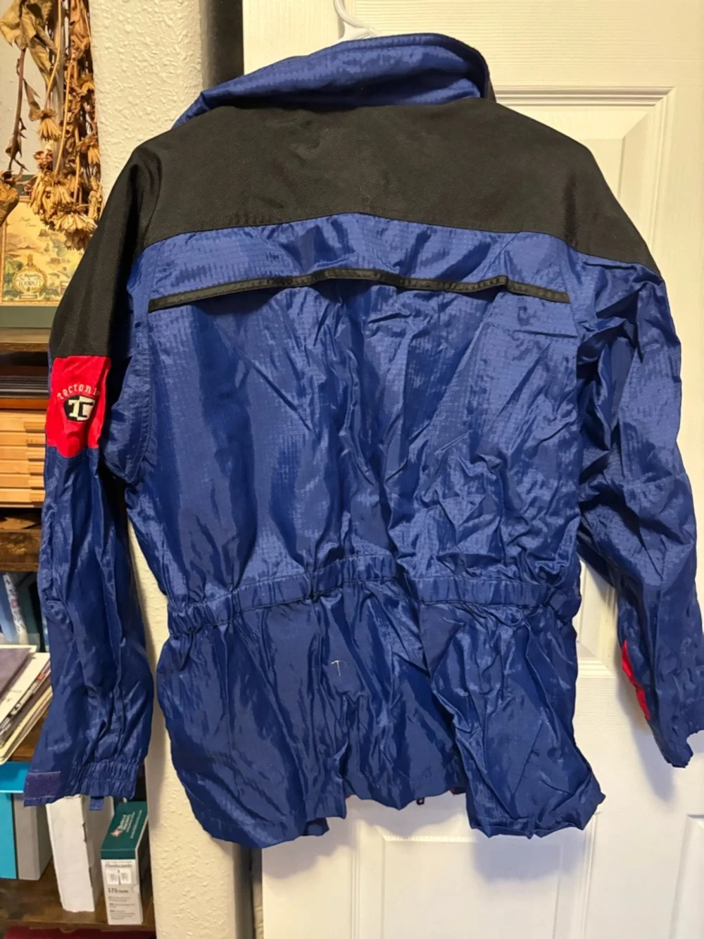 Columbia Blue Red Black Outdoor Jacket - Picture 3 of 3